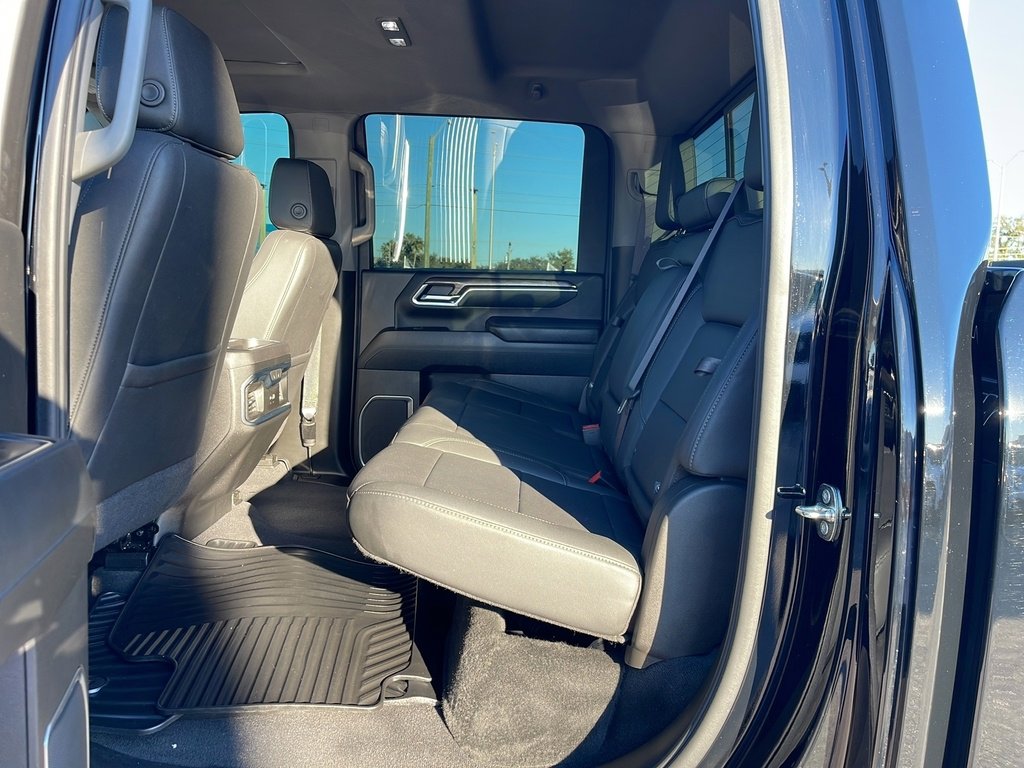 Used 2024 Chevrolet Silverado 2500 LTZ w/ LTZ Plus Package image 15