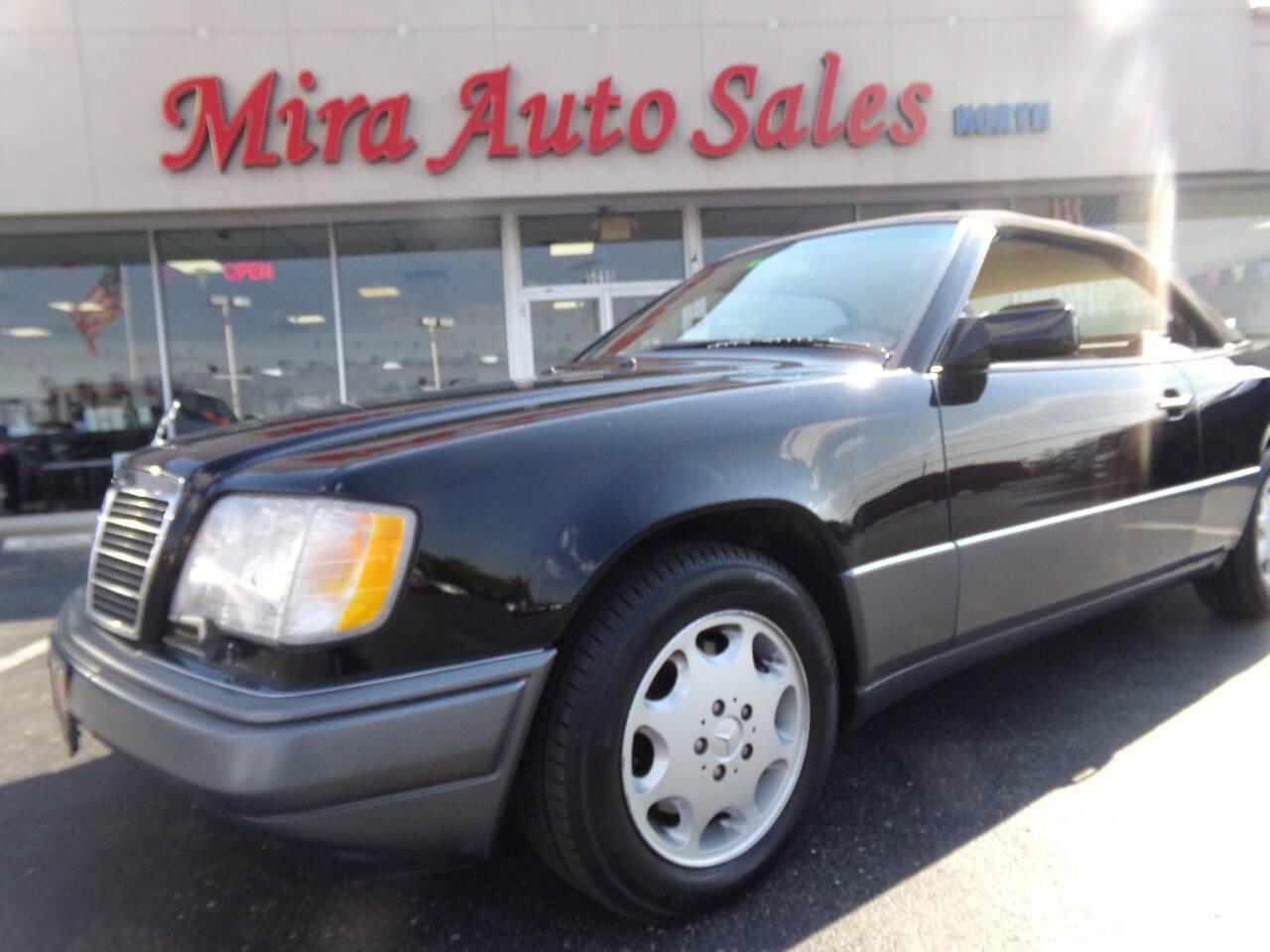 Used 1994 Mercedes-Benz E 320 Convertible image 72