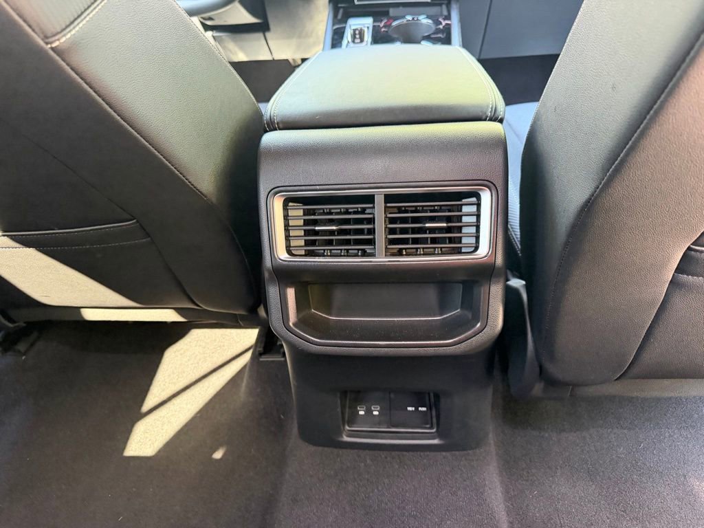 Used 2026 Volkswagen Atlas Cross Sport SE FWD image 29
