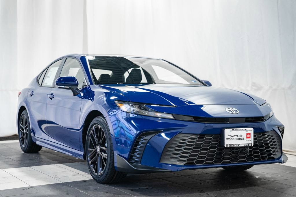 New 2026 Toyota Camry SE image 1