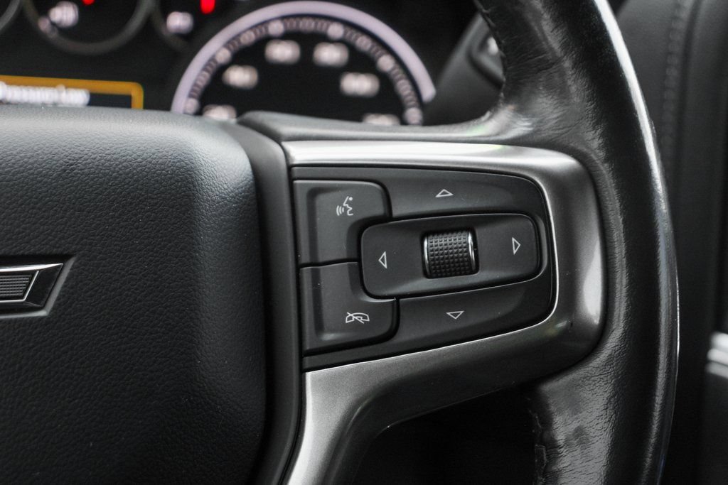 Used 2020 Chevrolet Silverado 1500 RST AWD/4WD image 24