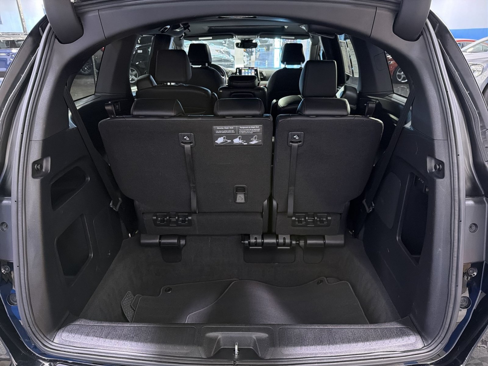 Used 2025 Honda Odyssey Sport-L image 28