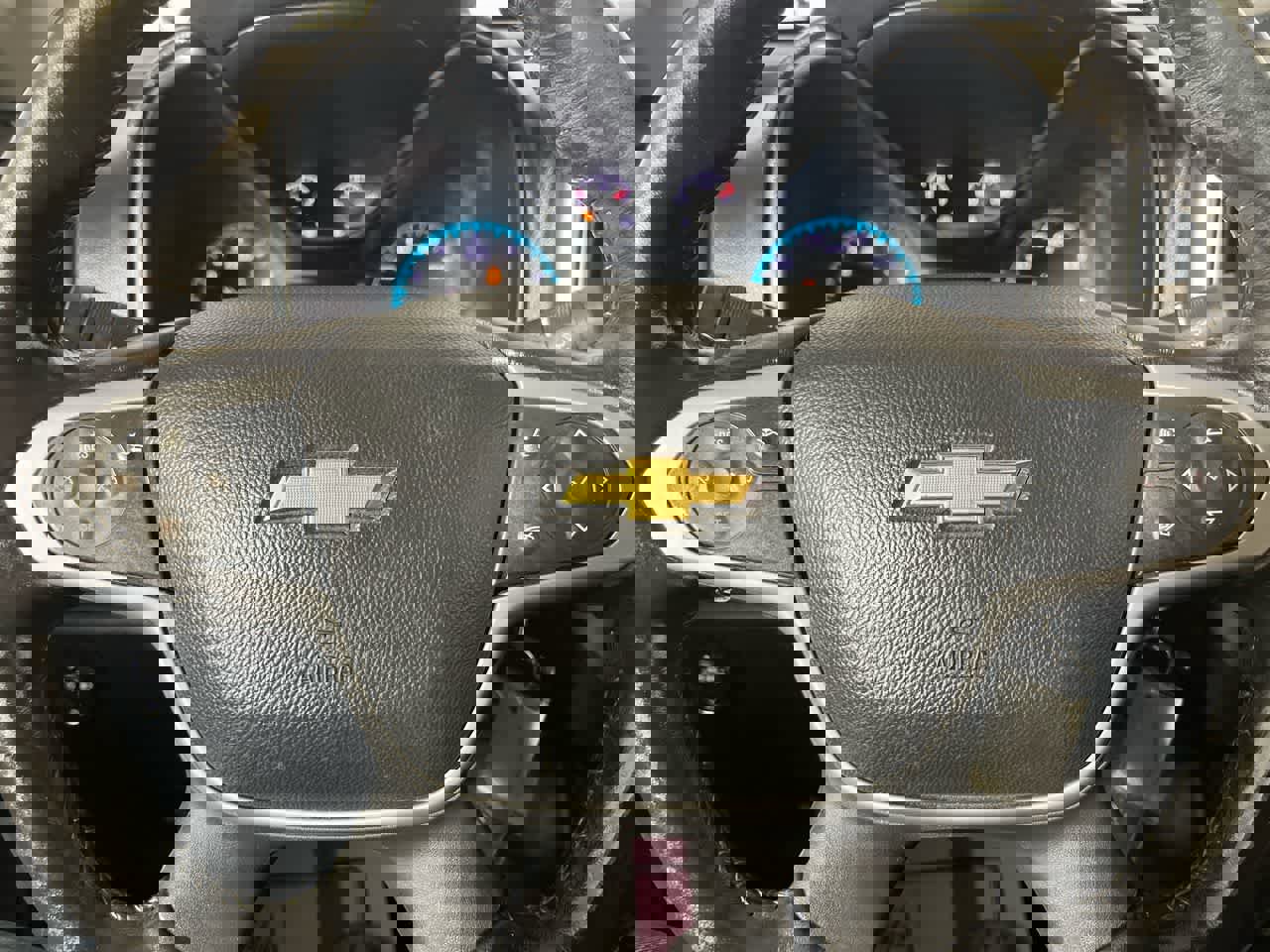 Used 2022 Chevrolet Colorado LT w/ Fleet Safety Package image 16