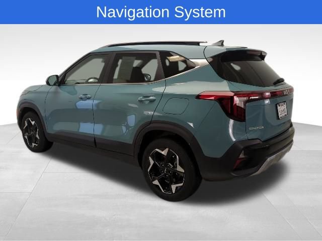 Used 2024 Kia Seltos EX image 4