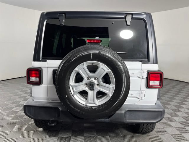 Used 2022 Jeep Wrangler Unlimited Sport AWD/4WD image 10