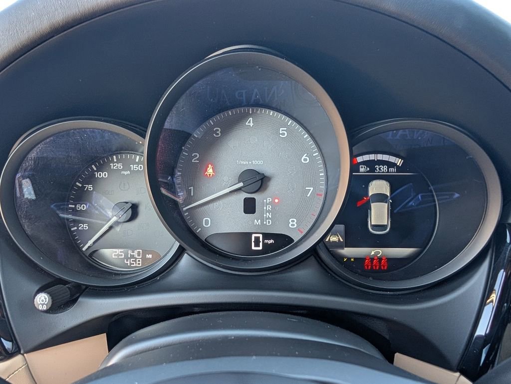 Certified 2022 Porsche Macan S image 22