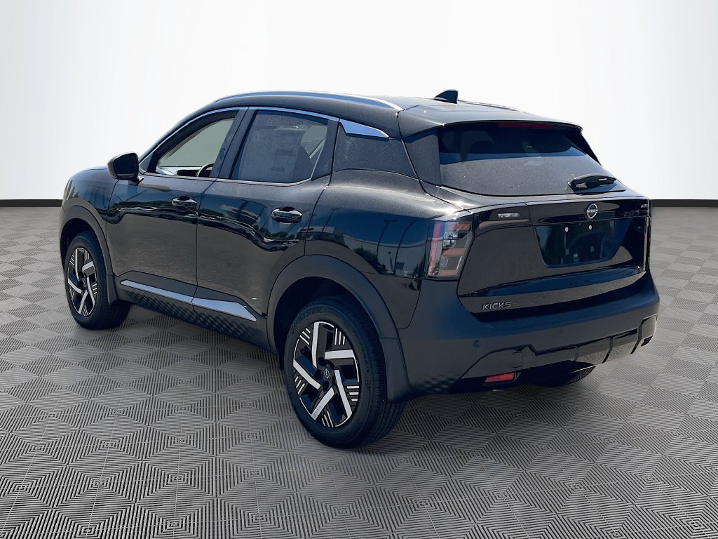 New 2026 Nissan Kicks SV w/ SV Premium Package FWD image 5