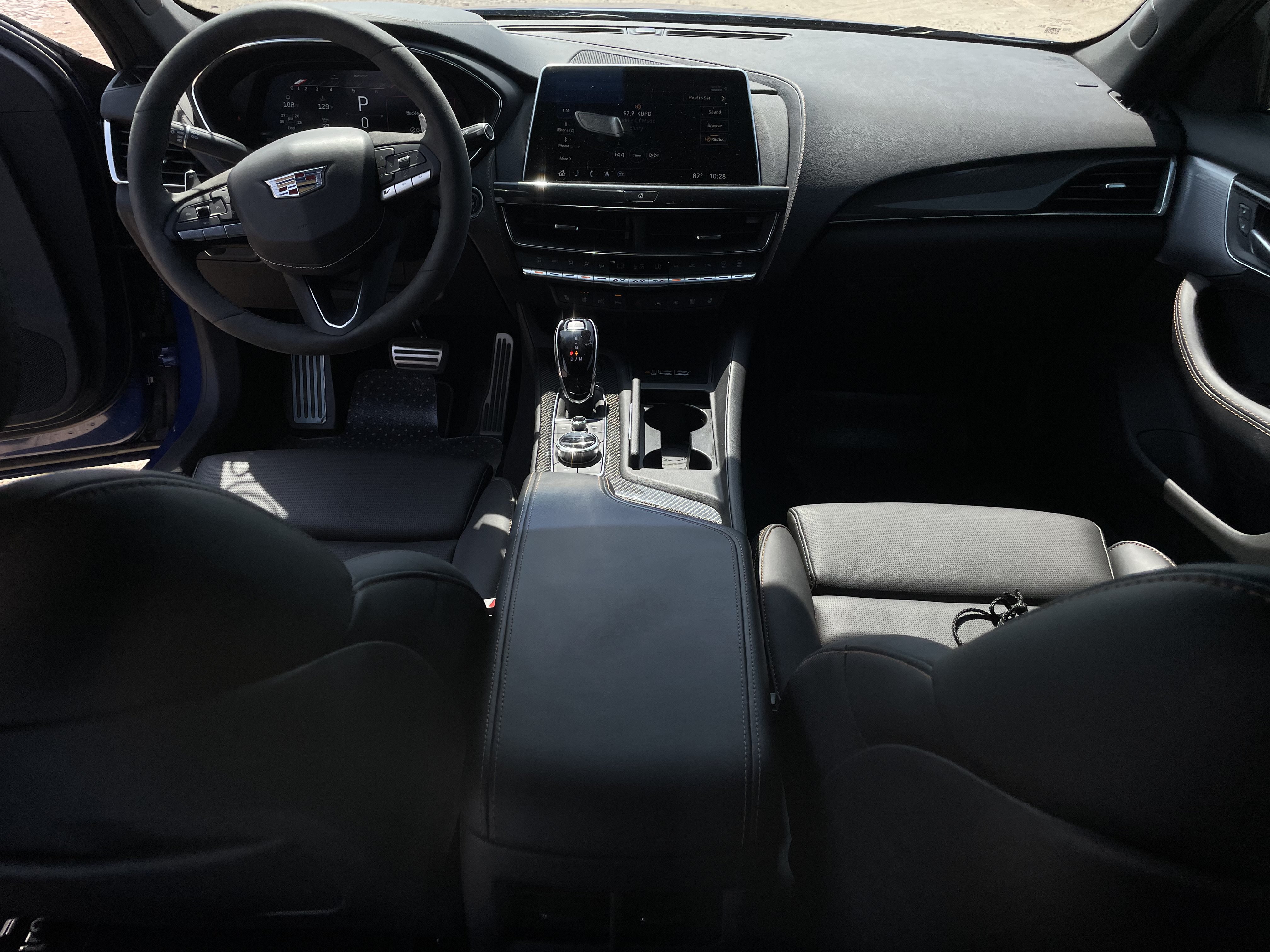 Used 2023 Cadillac CT5 V w/ Premium Package RWD image 23