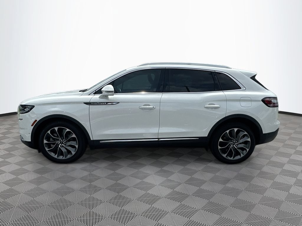 Used 2023 Lincoln Nautilus Reserve w/ Equipment Group 201A AWD/4WD image 9