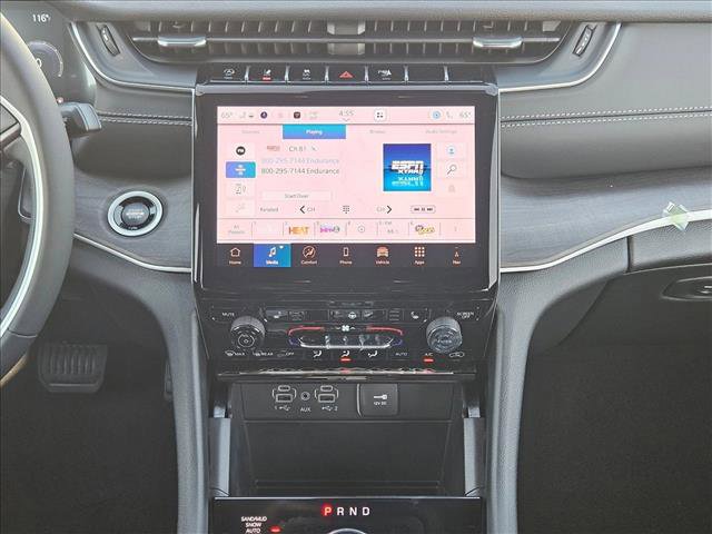 New 2025 Jeep Grand Cherokee L Limited w/ Trailer Tow Package image 12