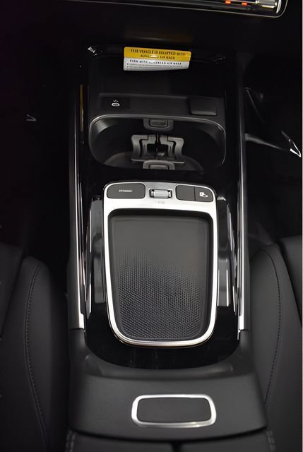 New 2026 Mercedes-Benz GLB 250 4MATIC image 32