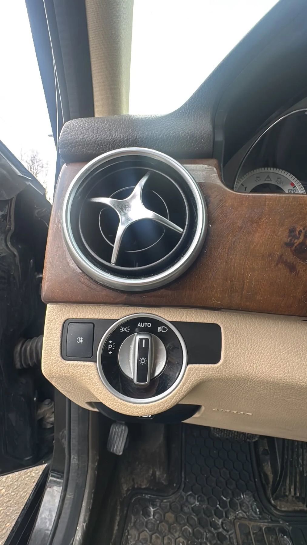 Used 2013 Mercedes-Benz GLK 350 4MATIC image 12
