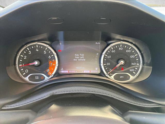 Used 2017 Jeep Renegade Limited image 18