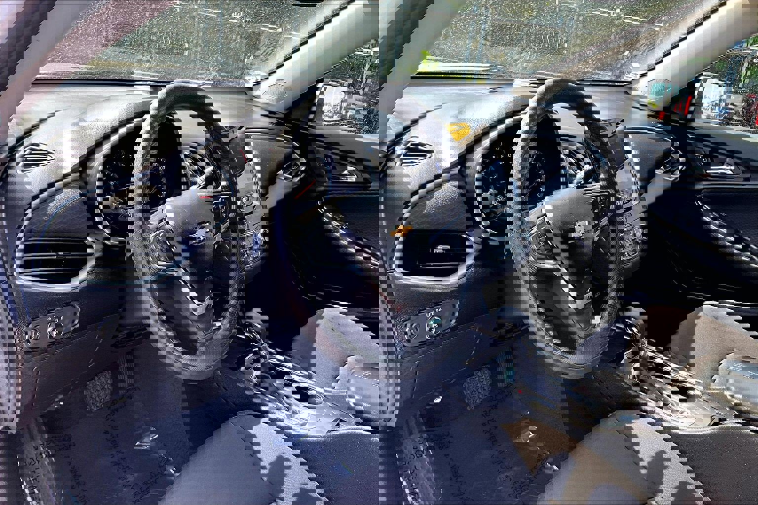 Used 2022 Chevrolet Malibu LT image 13