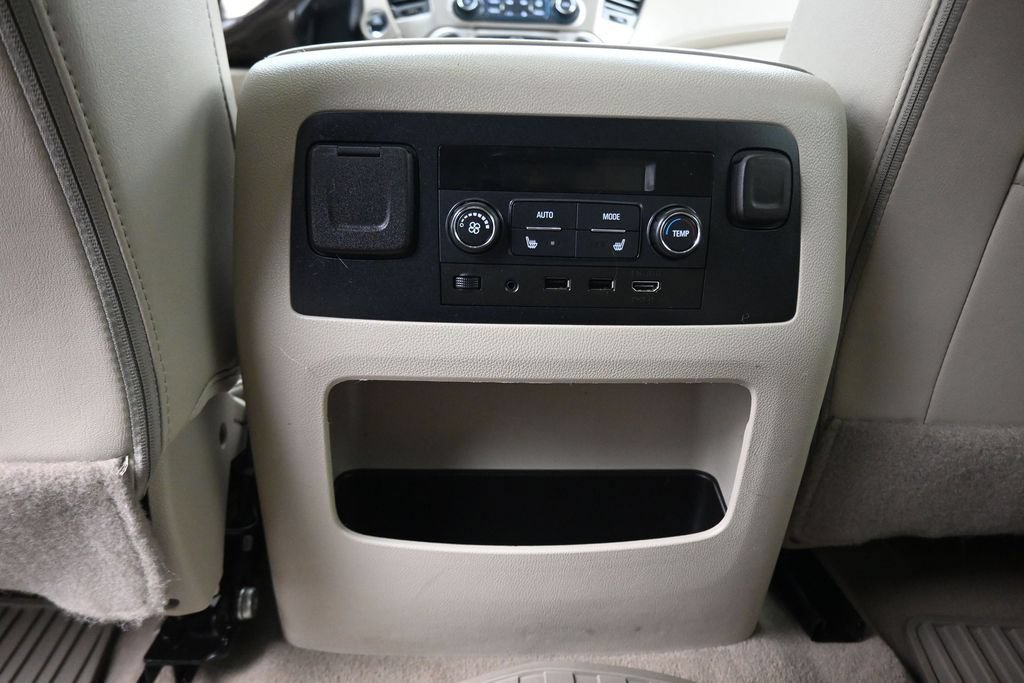 Used 2019 GMC Yukon XL Denali w/ Denali Ultimate Package AWD/4WD image 36