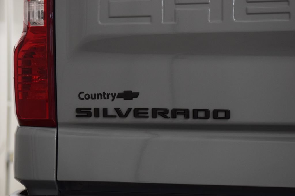 Used 2024 Chevrolet Silverado 1500 Custom w/ LPO, Dark Essentials Package AWD/4WD image 19