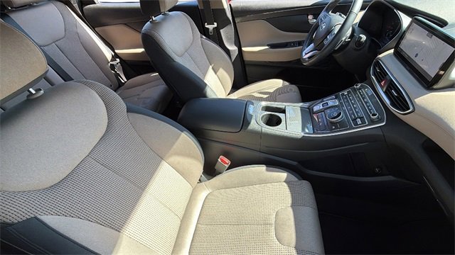 Used 2023 Hyundai Santa Fe SEL image 20