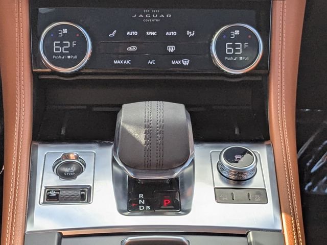 Used 2021 Jaguar F-PACE R-Dynamic S image 19
