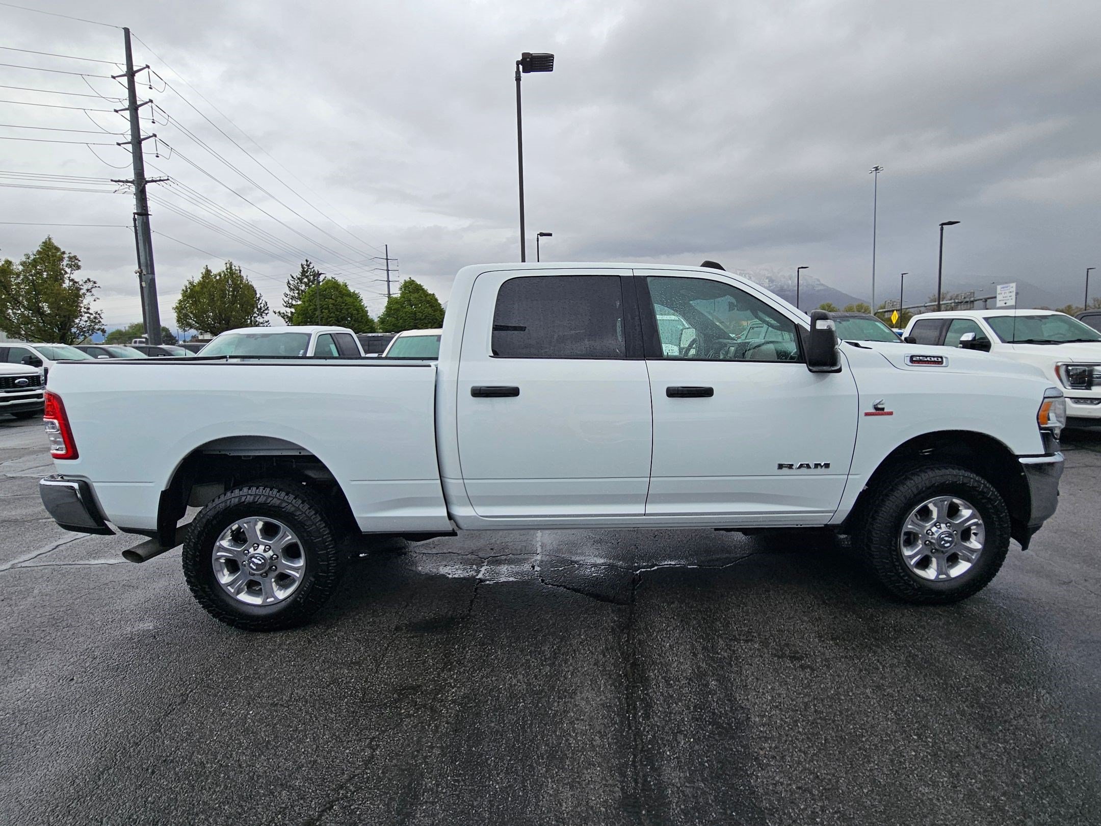 Used 2023 RAM 2500 Big Horn w/ Cold Weather Group AWD/4WD image 2