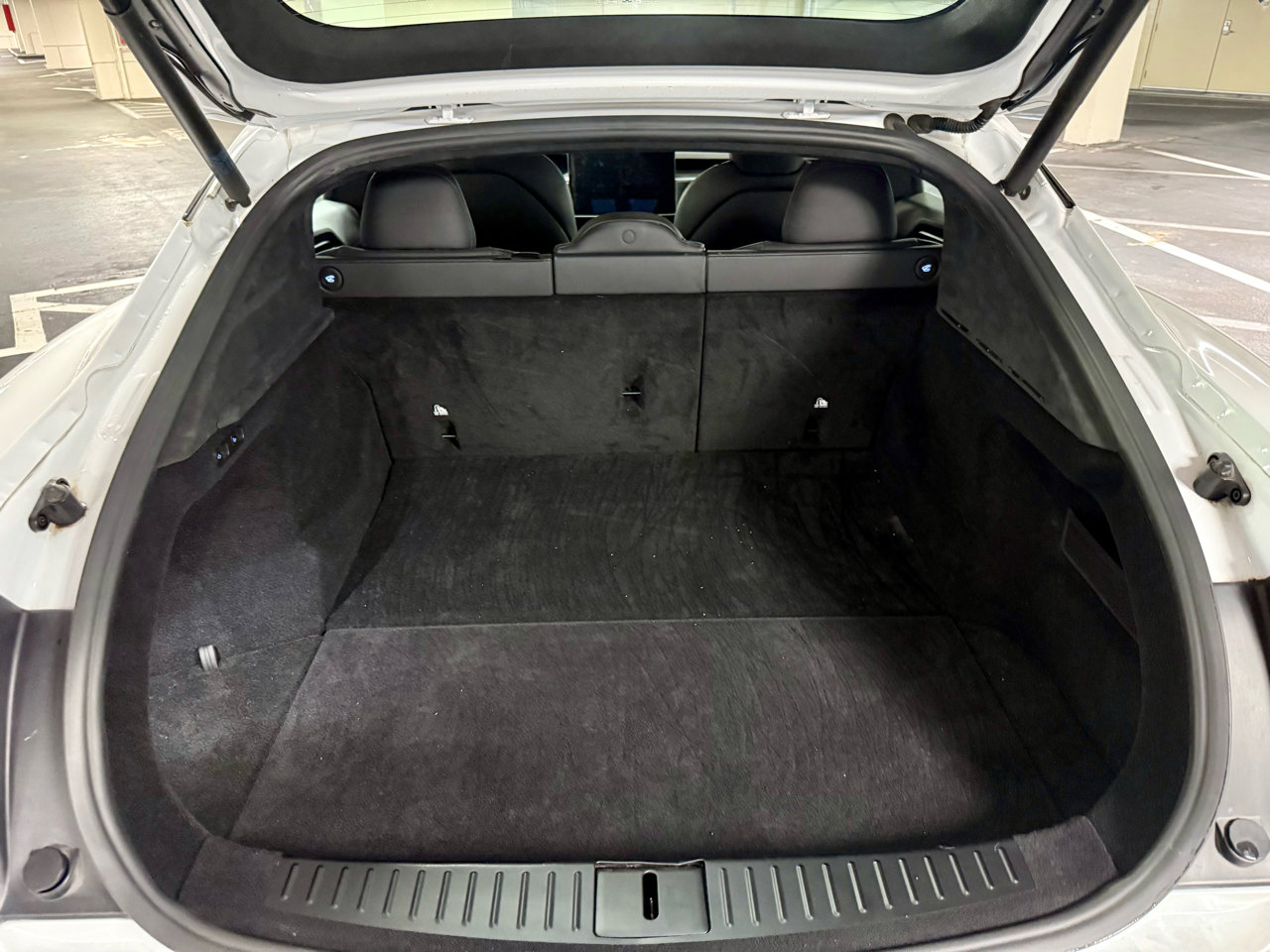 Used 2021 Tesla Model S Plaid image 11