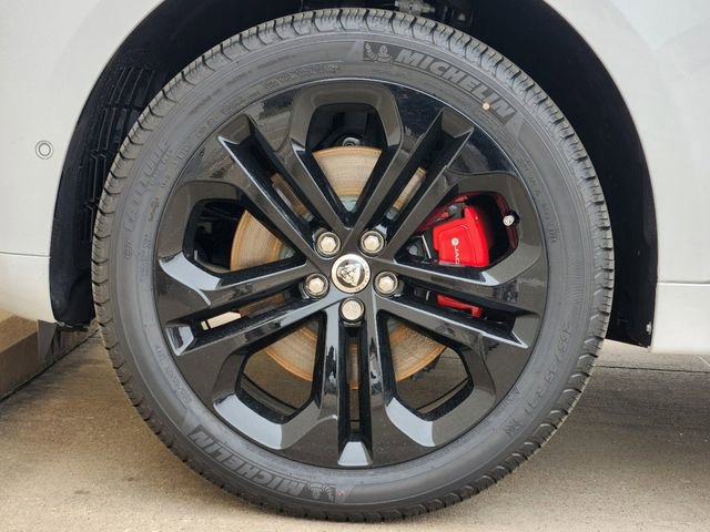 Used 2025 Jaguar F-PACE R-Dynamic S AWD/4WD image 7