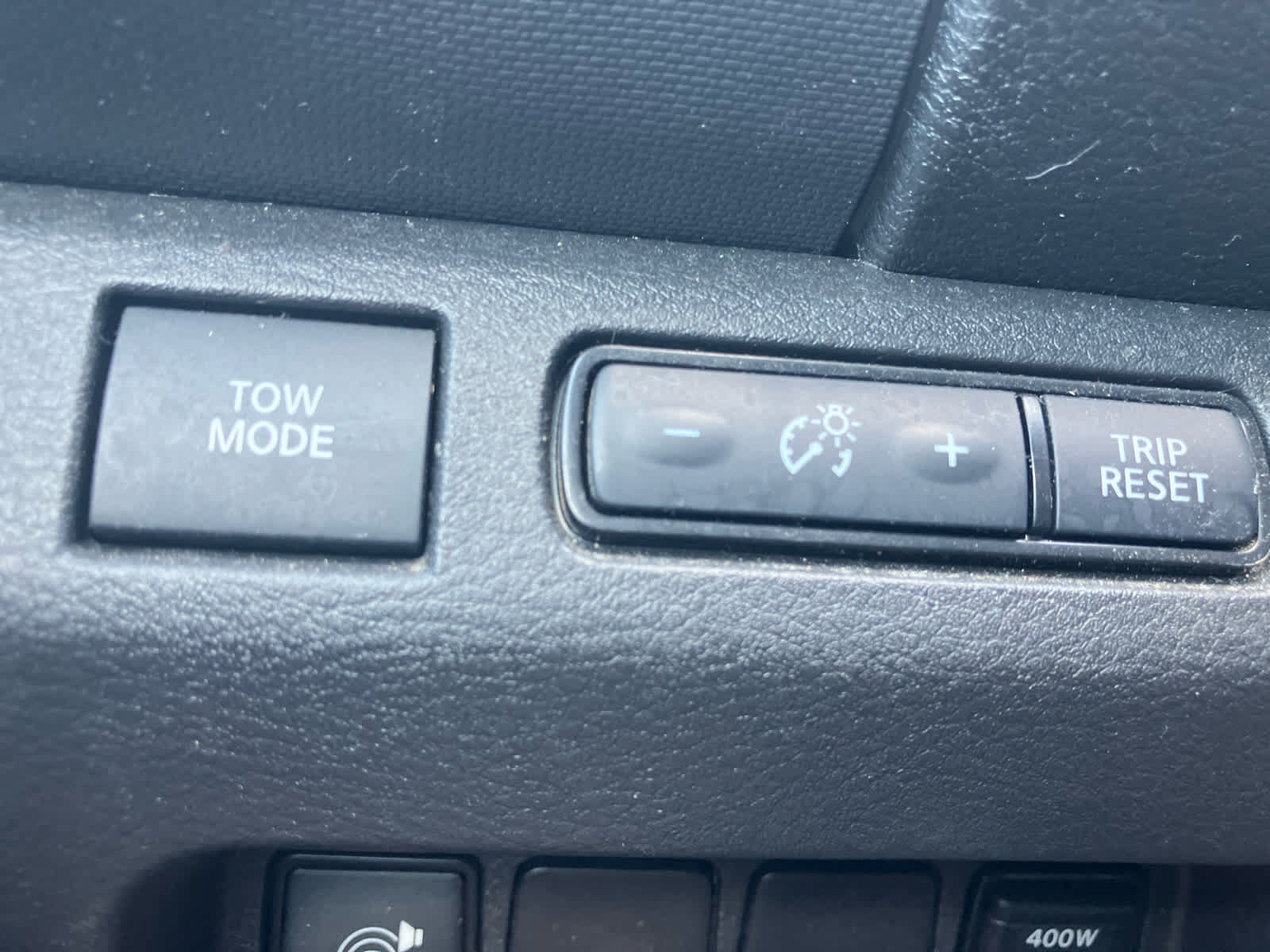 Used 2023 Nissan Frontier PRO-4X w/ Pro-4X Premium Package AWD/4WD image 14