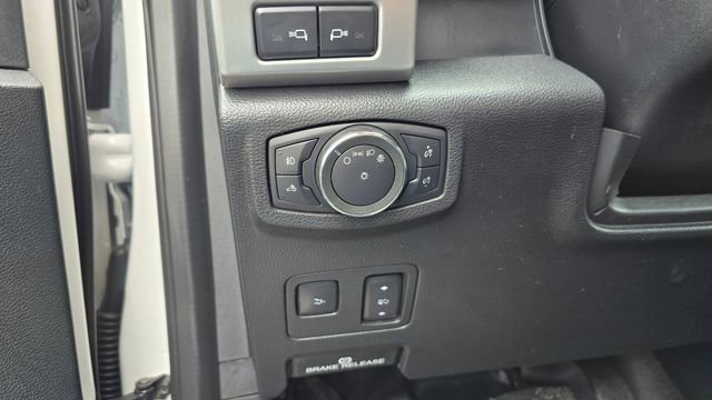 Used 2019 Ford F350 Platinum w/ Platinum Ultimate Package image 32