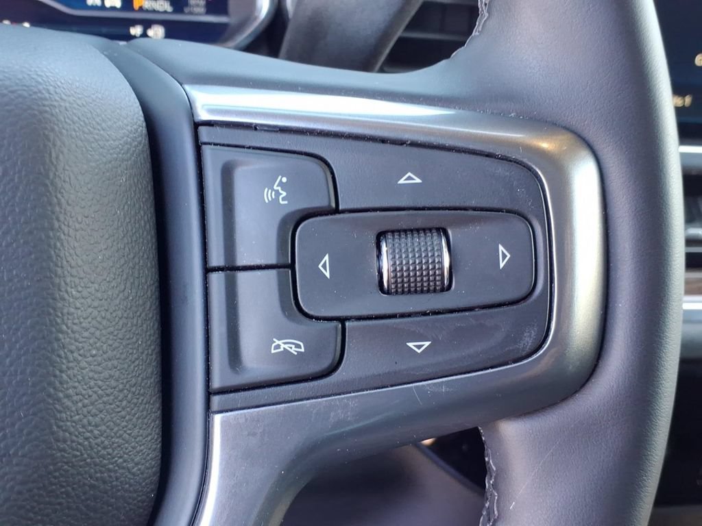 Used 2024 Chevrolet Silverado 1500 LT AWD/4WD image 19