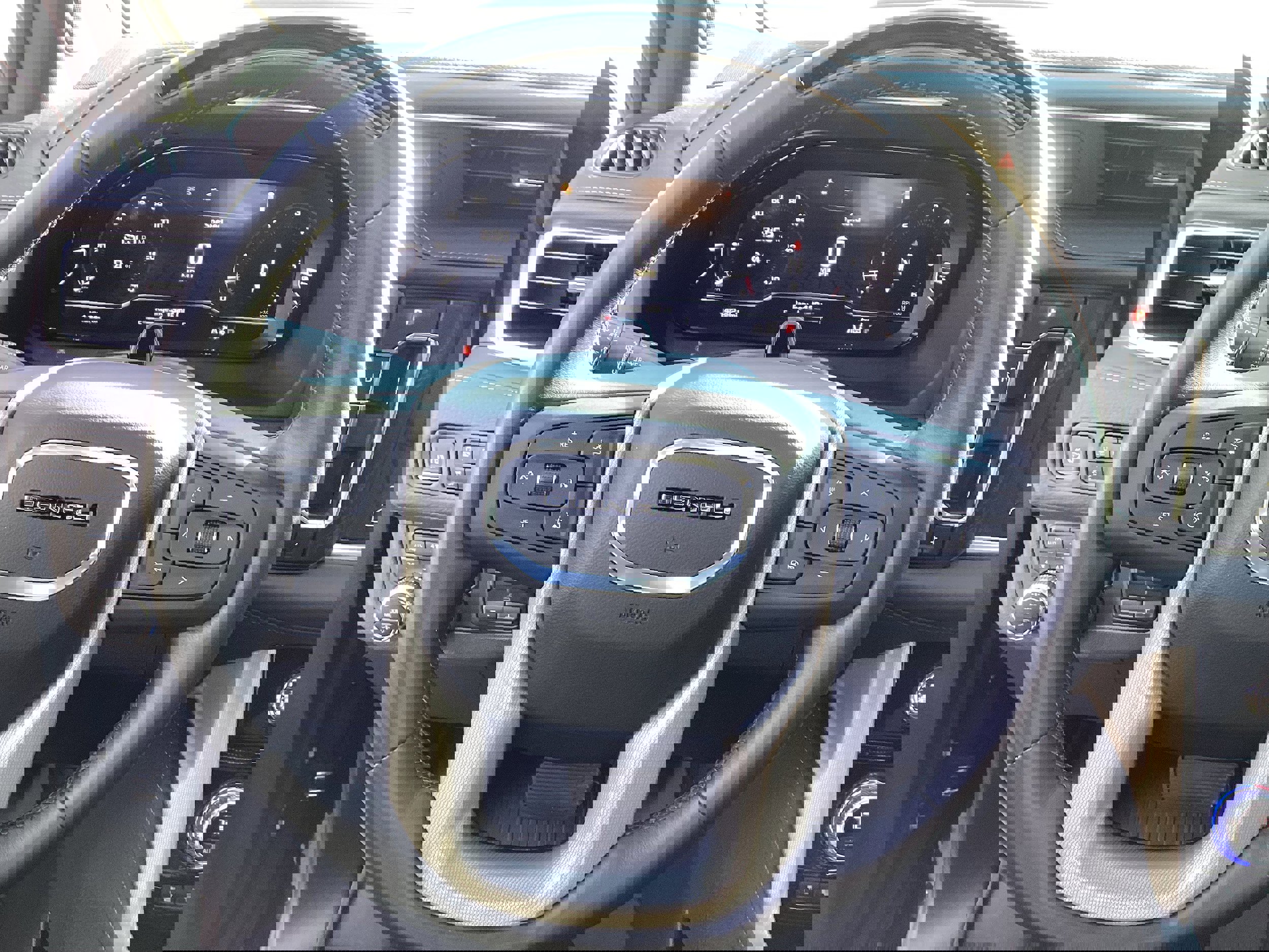 Used 2024 GMC Yukon Denali w/ Denali Reserve Package image 19