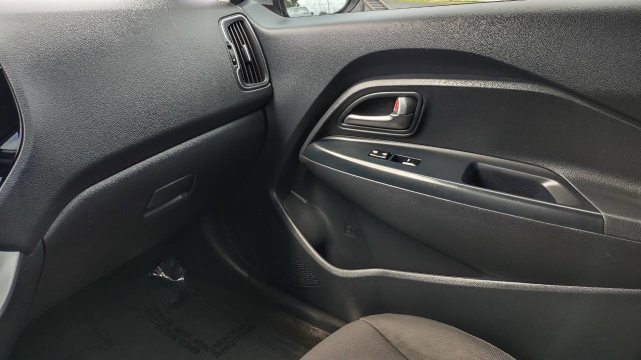 Used 2016 Kia Rio LX image 19