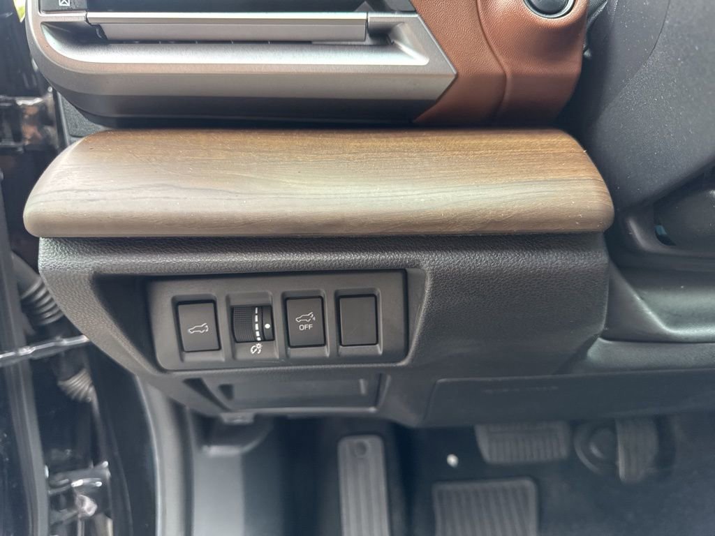 Used 2020 Subaru Outback Touring XT image 22