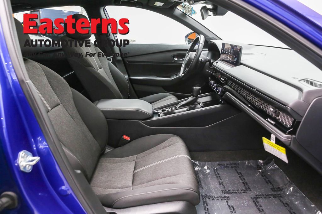 Used 2024 Honda Accord Sport image 23