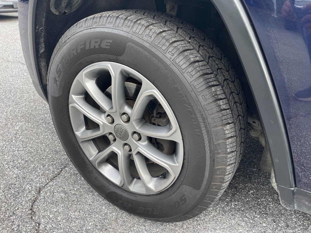 Used 2015 Jeep Grand Cherokee Limited image 40