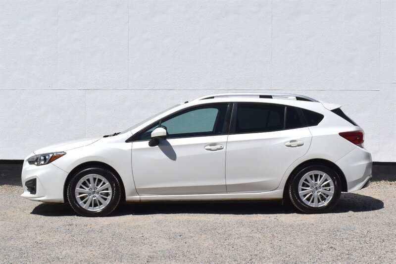 Used 2017 Subaru Impreza 2.0i Premium AWD/4WD image 9