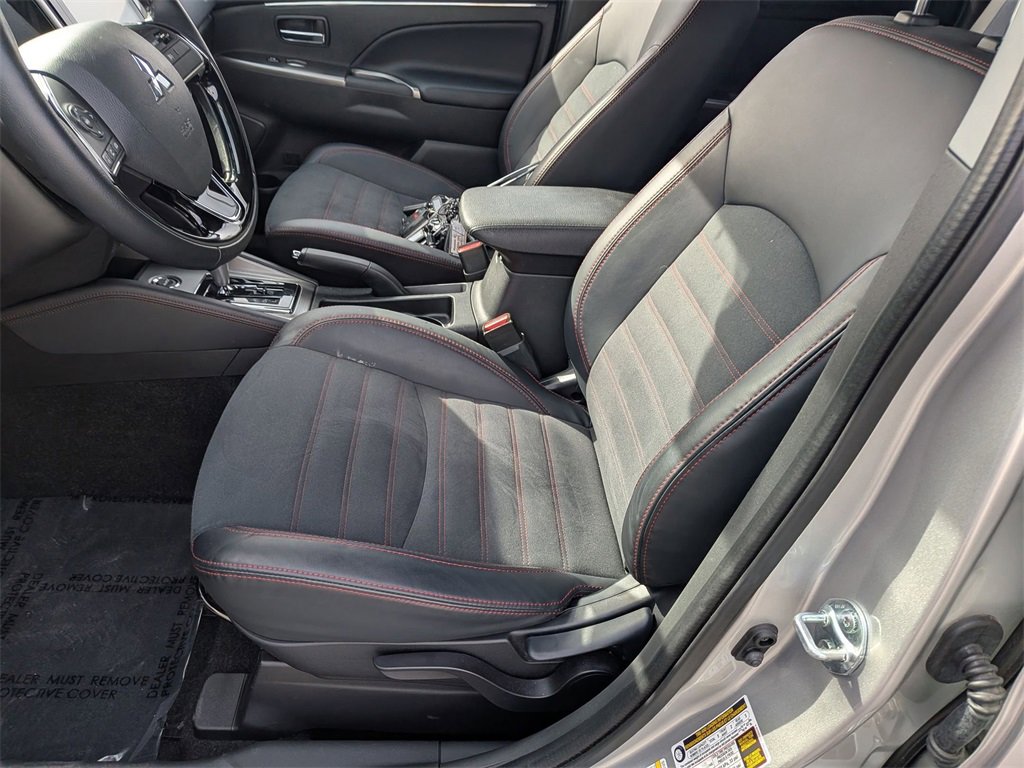 Used 2025 Mitsubishi Outlander Sport ES image 22