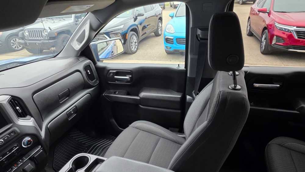 Used 2024 Chevrolet Silverado 1500 Custom image 15