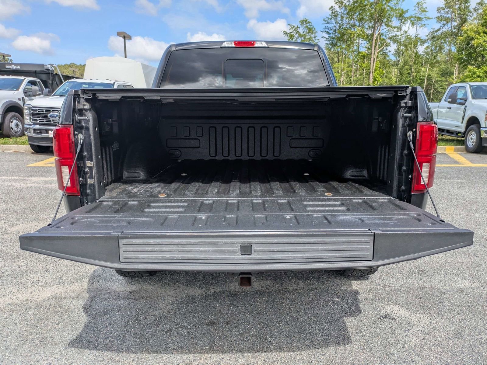 Certified 2020 Ford F150 Lariat w/ Equipment Group 502A Luxury AWD/4WD image 5