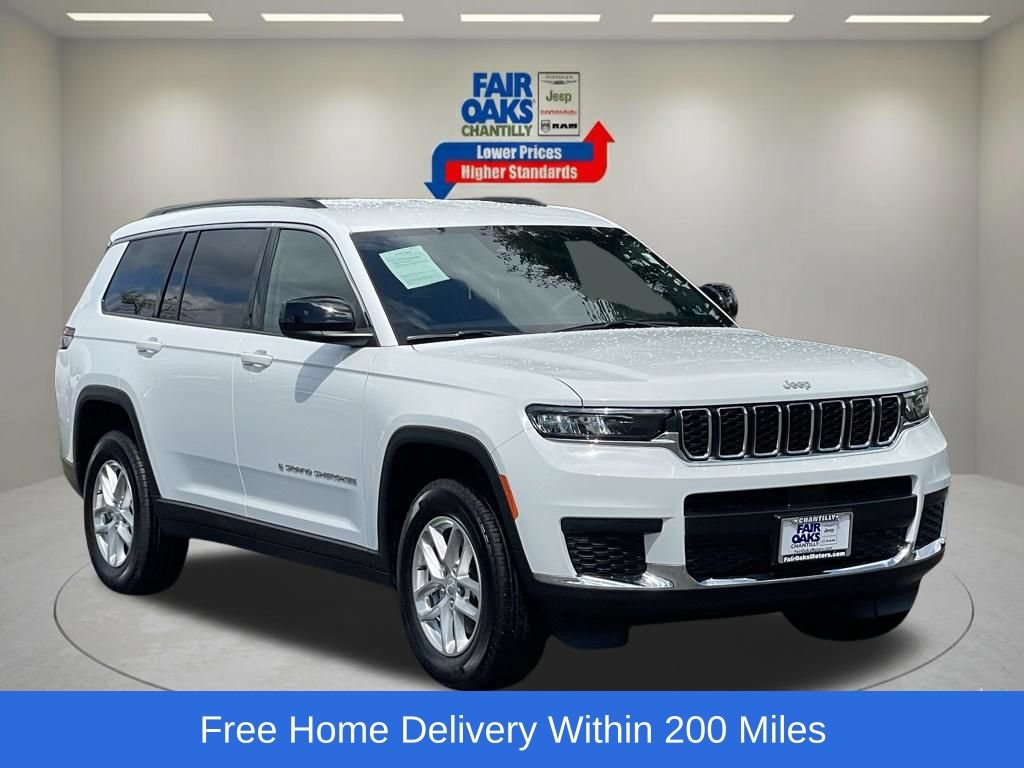 Certified 2025 Jeep Grand Cherokee L Laredo w/ Luxury Tech Group I AWD/4WD image 1