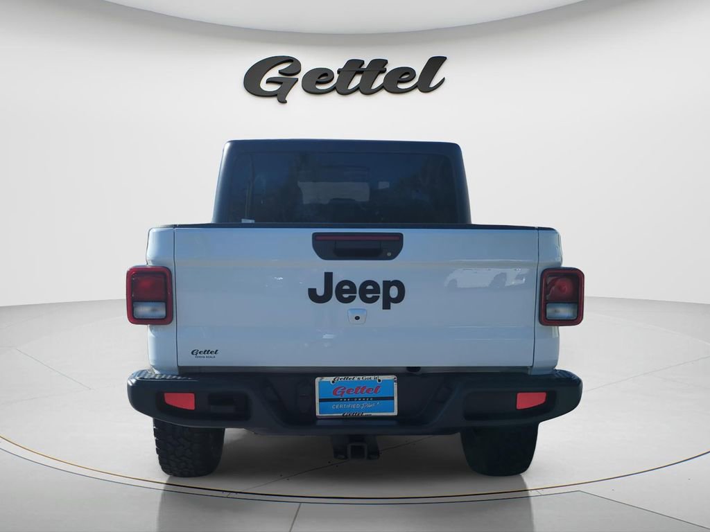 Used 2022 Jeep Gladiator Willys image 13