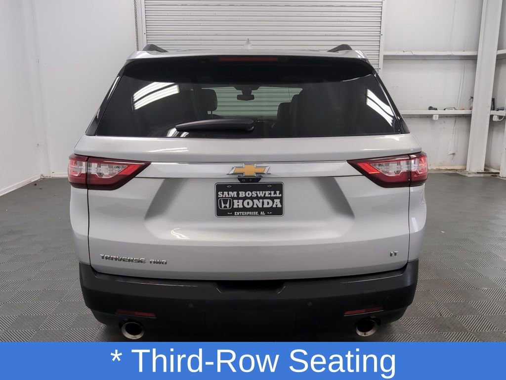 Used 2021 Chevrolet Traverse LT w/ LT Premium Package image 8