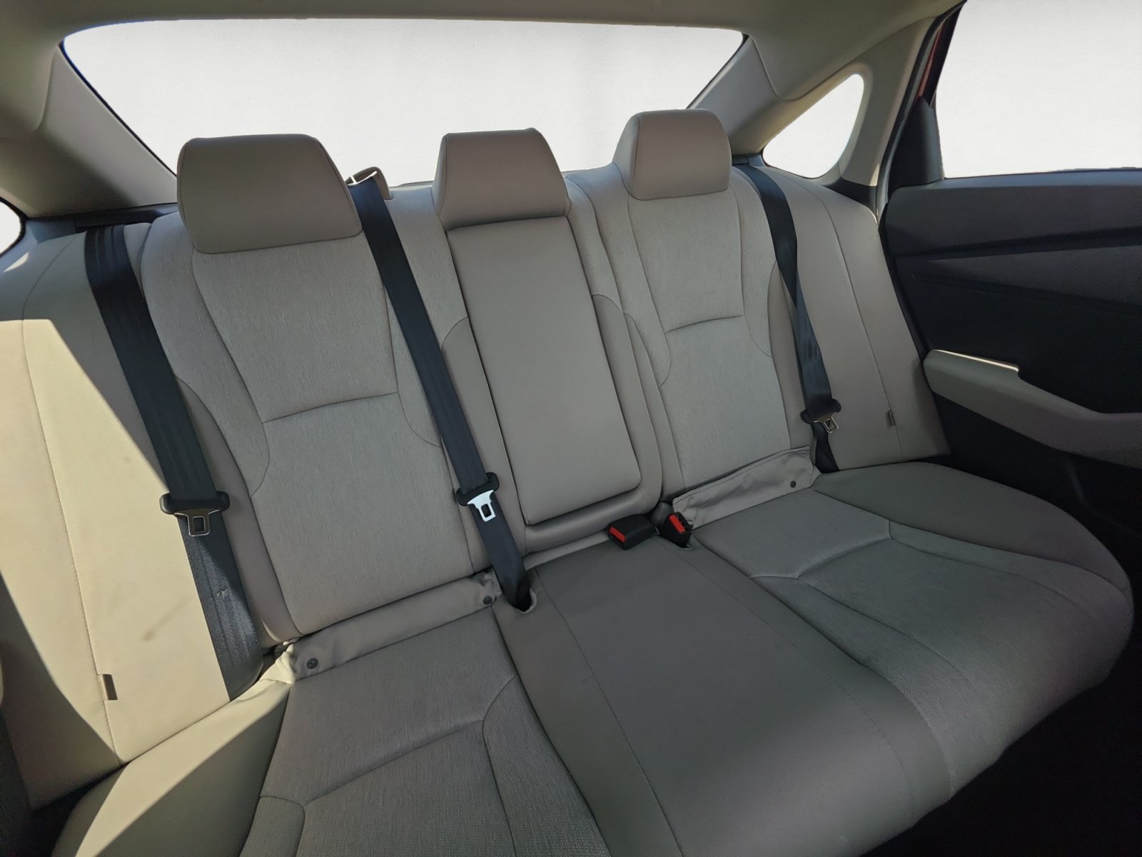 Used 2025 Honda Accord SE image 18