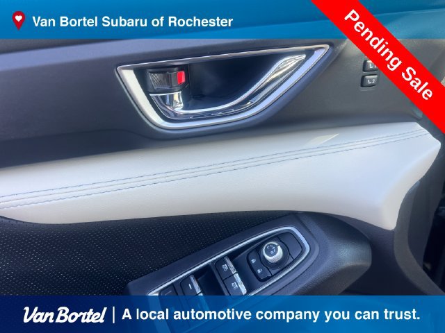 Used 2022 Subaru Ascent Limited AWD/4WD image 14