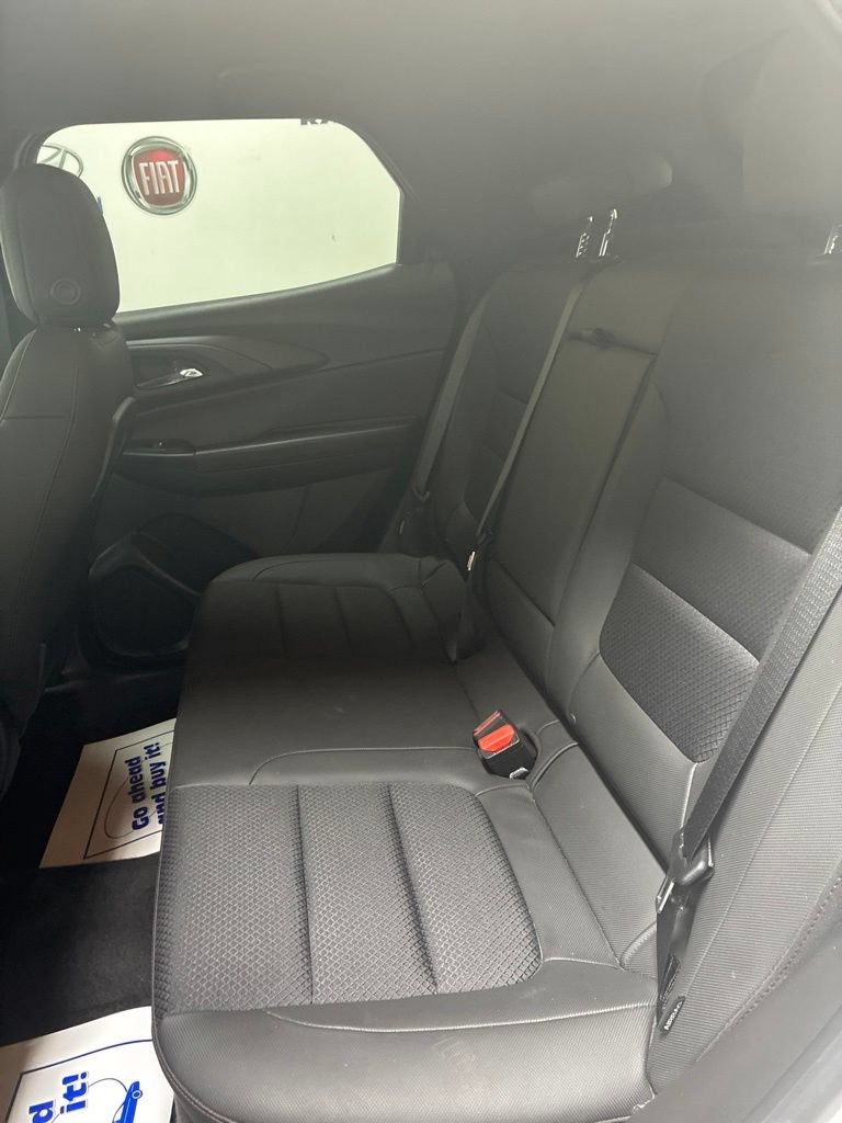 Used 2023 Chevrolet TrailBlazer RS AWD/4WD image 22