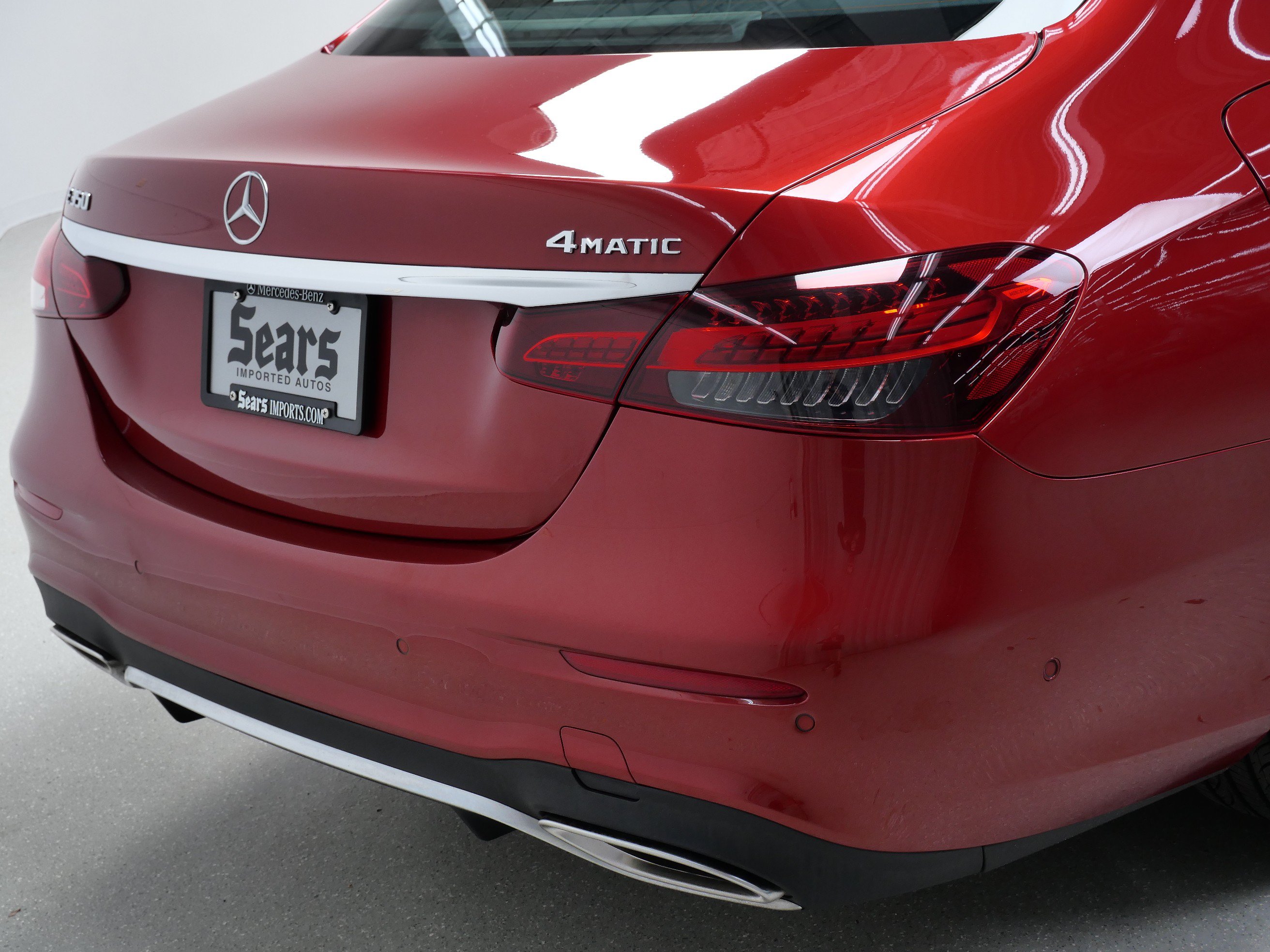 Used 2021 Mercedes-Benz E 350 4MATIC Sedan image 5