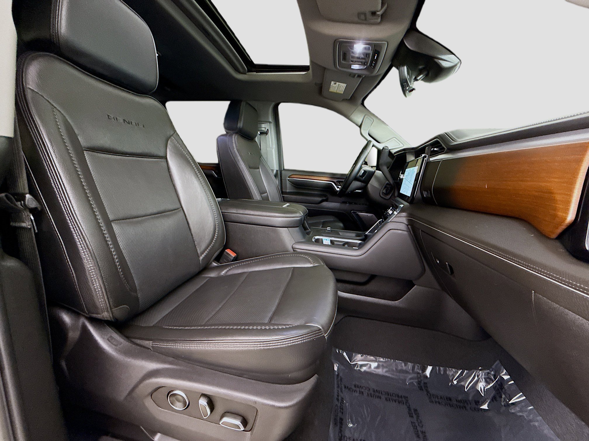 Used 2024 GMC Sierra 3500 Denali w/ Denali Reserve Package image 30