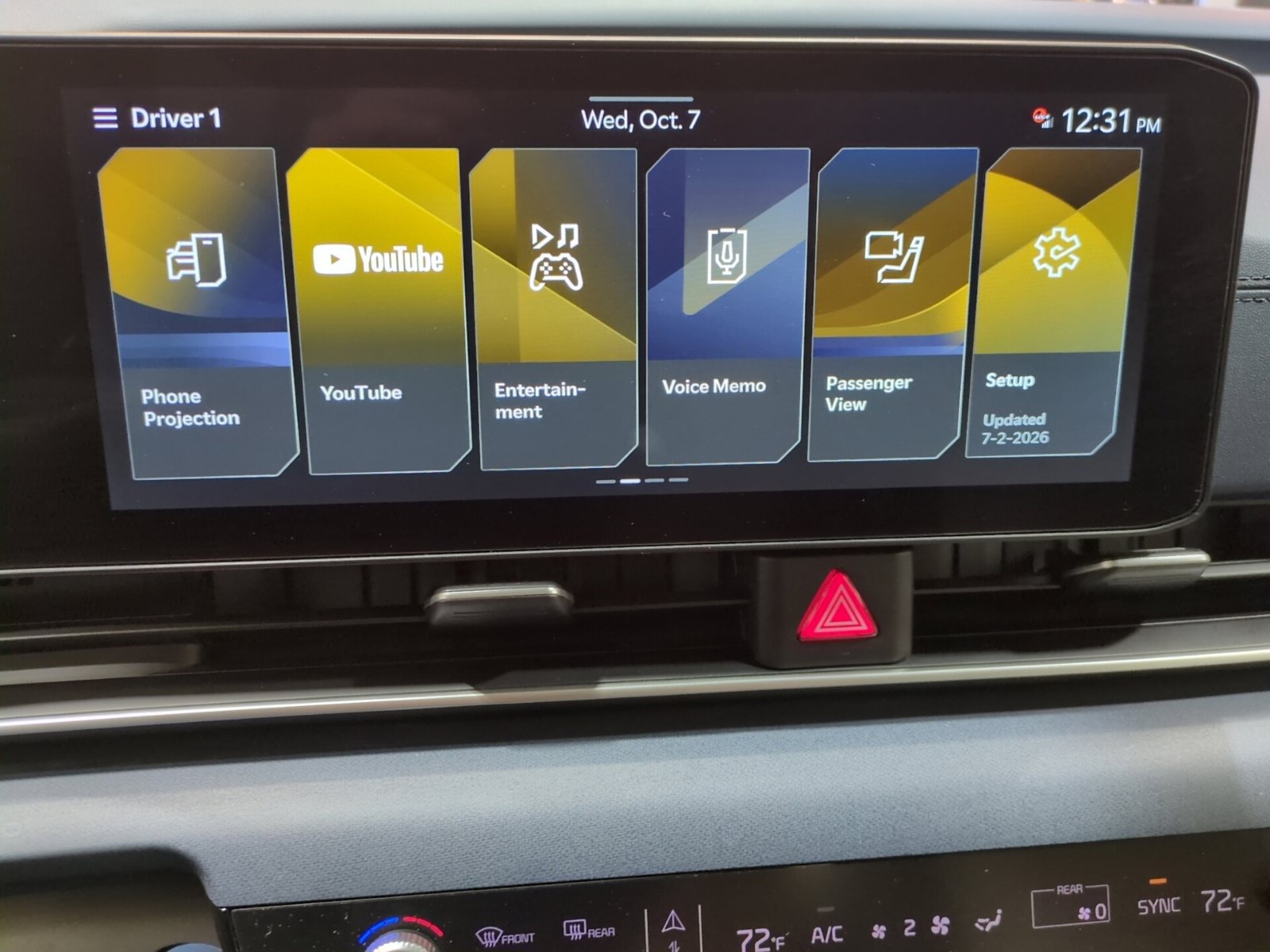 Certified 2025 Kia Carnival EX FWD image 30
