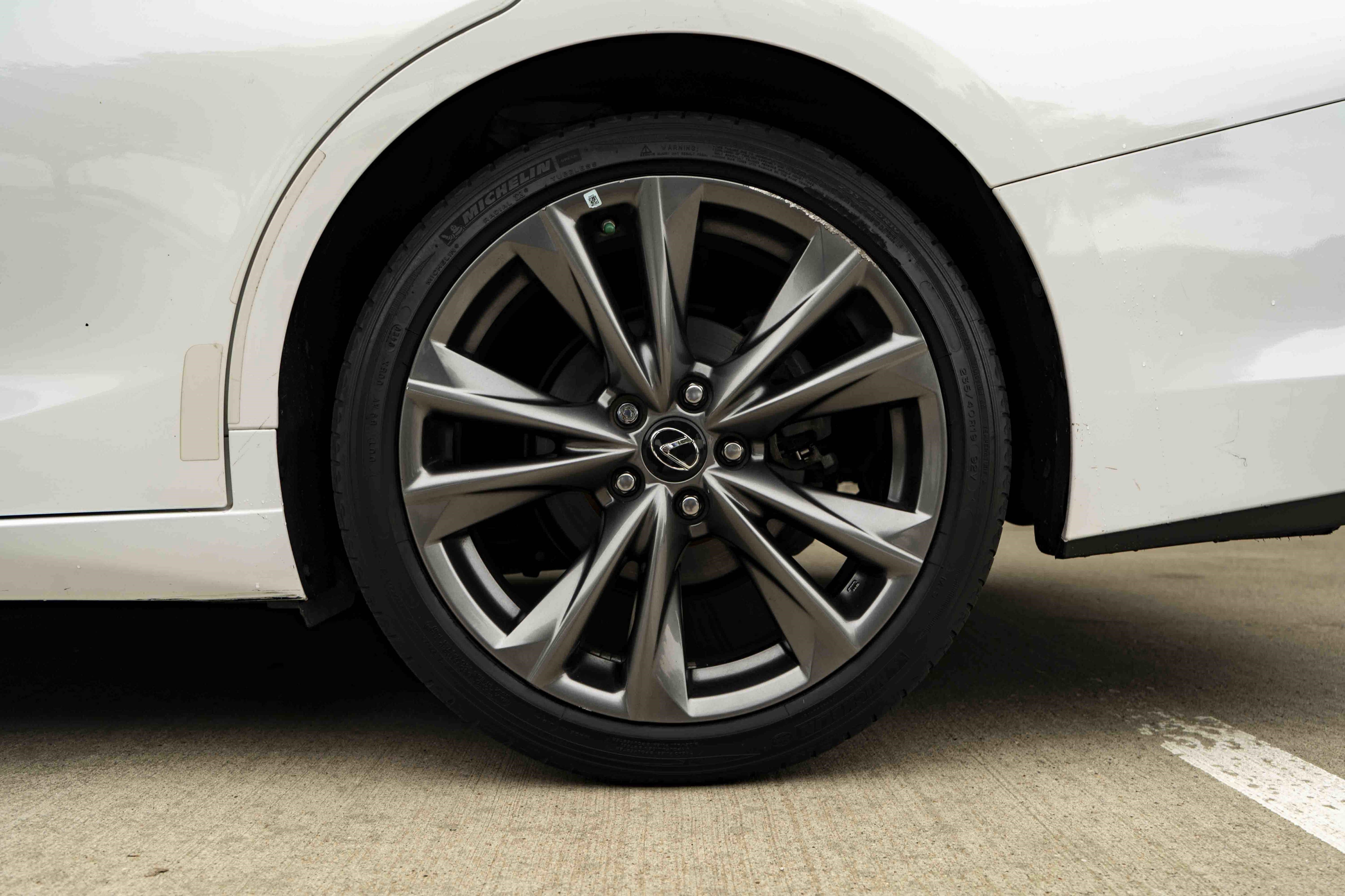 Used 2021 Lexus ES 350 F Sport w/ Accessory Package FWD image 15