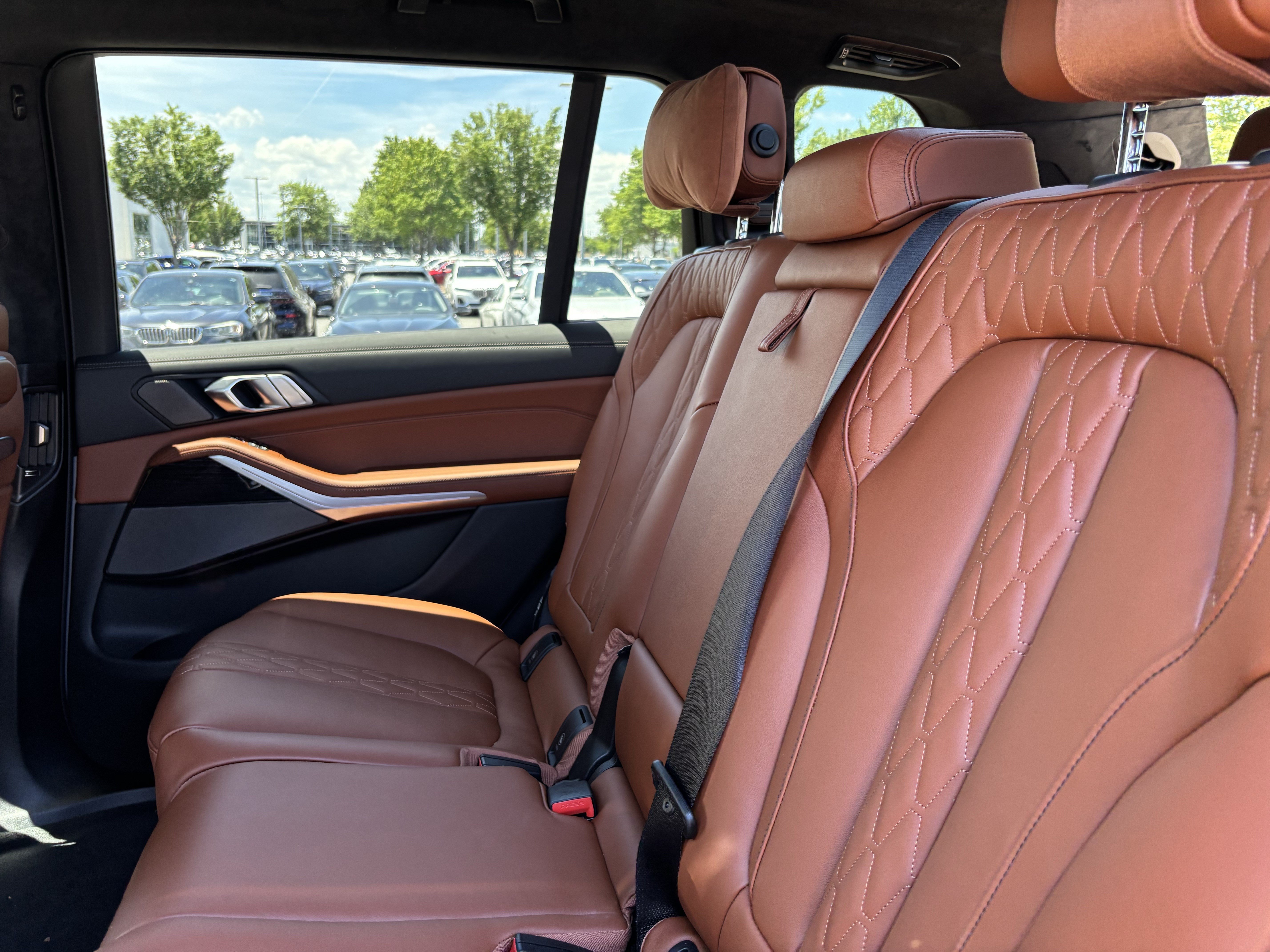 Certified 2026 BMW X7 M60i AWD/4WD image 11