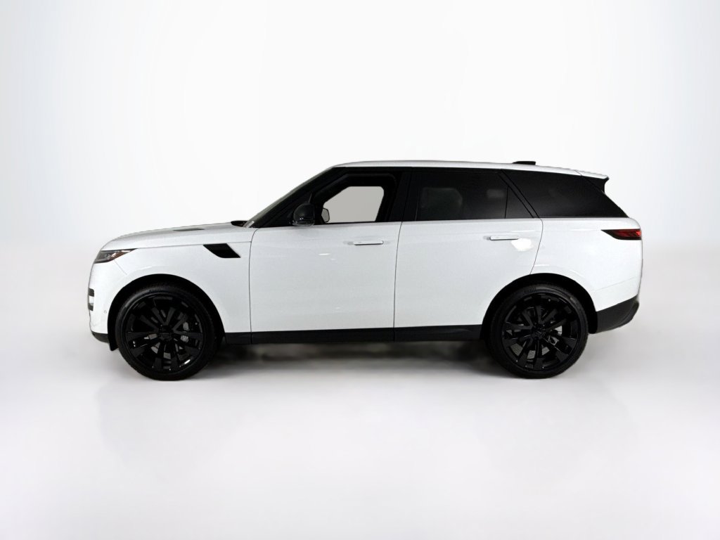 Used 2026 Land Rover Range Rover Sport SE AWD/4WD image 2