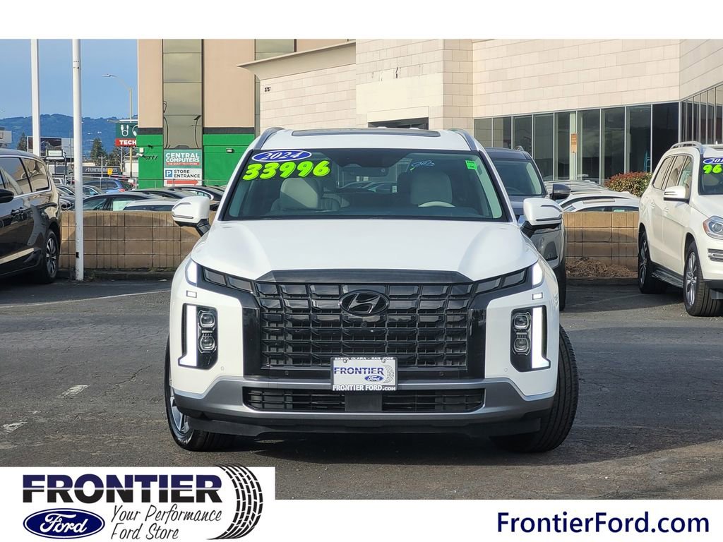 Used 2024 Hyundai Palisade Limited image 3